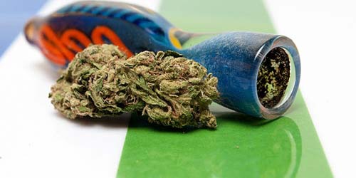 Pipe à cannabis - Fumer du cannabis pur avec une pipe à cannabis